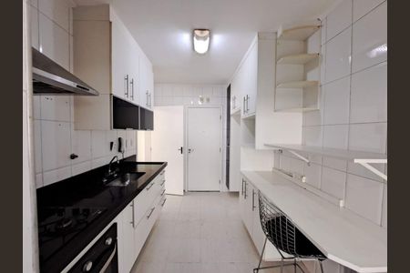 Apartamento à venda com 122m², 3 quartos e 2 vagas Apartamento à venda com 122m², 3 quartos e 2 vagasCOZINHA