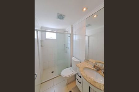 Apartamento à venda com 122m², 3 quartos e 2 vagas Apartamento à venda com 122m², 3 quartos e 2 vagasBANHEIRO