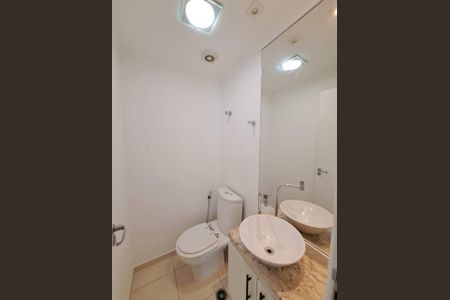 Apartamento à venda com 122m², 3 quartos e 2 vagas Apartamento à venda com 122m², 3 quartos e 2 vagasBANHEIRO