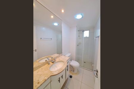 Apartamento à venda com 122m², 3 quartos e 2 vagas Apartamento à venda com 122m², 3 quartos e 2 vagasBANHEIRO