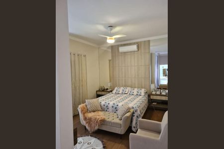 Casa à venda com 3 quartos, 249m² em Colina dos Pinheiros, Valinhos