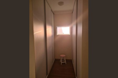 Casa à venda com 3 quartos, 249m² em Colina dos Pinheiros, Valinhos