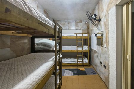 Casa para alugar com 100m², 2 quartos e 1 vaga Casa para alugar com 100m², 2 quartos e 1 vagaSuite 2