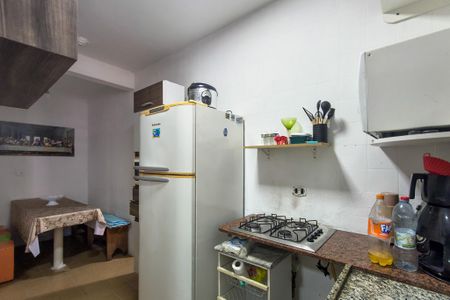 Casa para alugar com 100m², 2 quartos e 1 vaga Casa para alugar com 100m², 2 quartos e 1 vagaCozinha