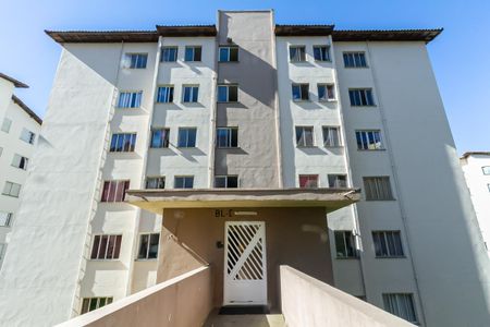Casa à venda com 67m², 2 quartos e 1 vaga Casa à venda com 67m², 2 quartos e 1 vagaFachada