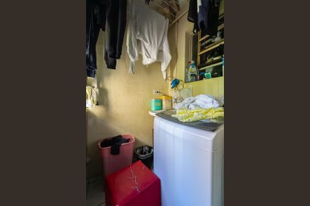 Casa à venda com 67m², 2 quartos e 1 vaga Casa à venda com 67m², 2 quartos e 1 vagaÁrea de Serviço