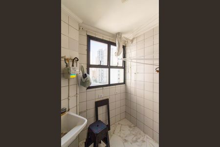 Apartamento para alugar com 75m², 2 quartos e 1 vaga Apartamento para alugar com 75m², 2 quartos e 1 vagaArea de Serviço