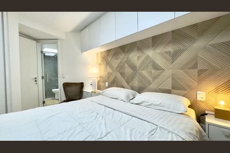 Quarto de apartamento à venda com 1 quarto, 40m² em Itaim Bibi, São Paulo
