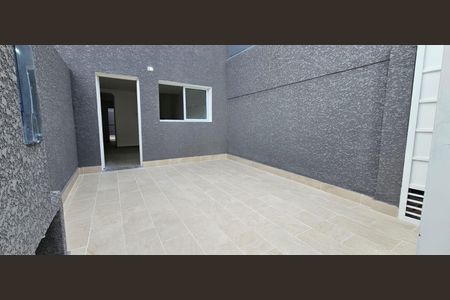 Casa à venda com 117m², 2 quartos e 1 vagaFoto 33