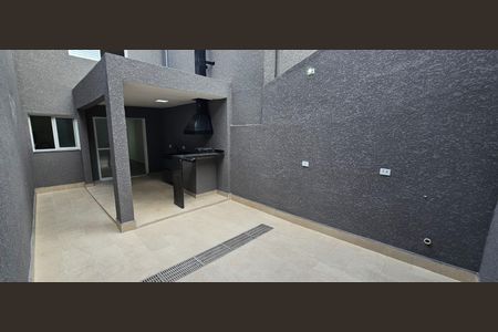Casa à venda com 117m², 2 quartos e 1 vagaFoto 13