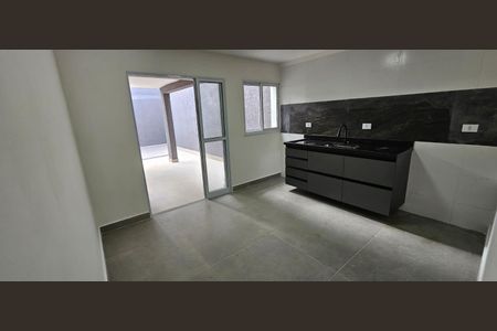 Casa à venda com 117m², 2 quartos e 1 vagaFoto 24