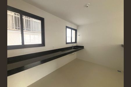 Foto 04 de apartamento à venda com 3 quartos, 85m² em Alto Barroca, Belo Horizonte