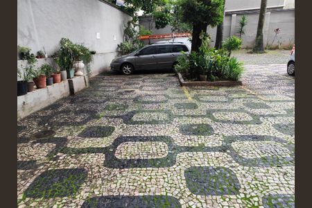Apartamento à venda com 78m², 2 quartos e 1 vaga