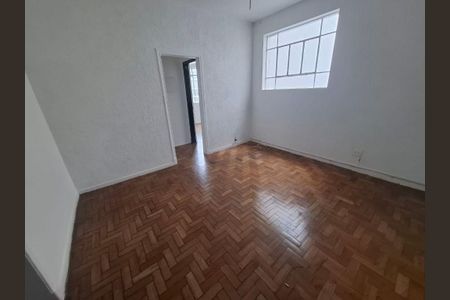 Apartamento à venda com 78m², 2 quartos e 1 vaga