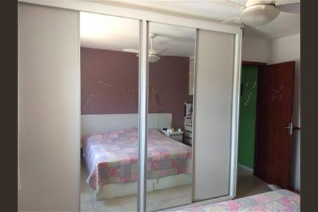 Casa à venda com 3 quartos, 195m² em Vila Galvão, Guarulhos