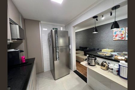 Casa à venda com 70m², 2 quartos e 2 vagas