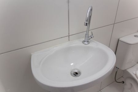 Apartamento para alugar com 33m², 2 quartos e sem vaga Apartamento para alugar com 33m², 2 quartos e sem vagaBanheiro