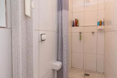Casa à venda com 7 quartos, 324m² em Vila Marieta, São Paulo