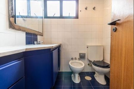 Apartamento à venda com 246m², 4 quartos e 4 vagas