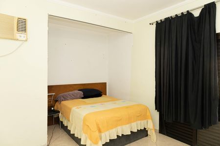 Casa à venda com 350m², 2 quartos e 2 vagasQuarto 1
