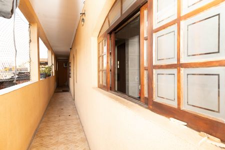 Casa à venda com 350m², 2 quartos e 2 vagasCorredor