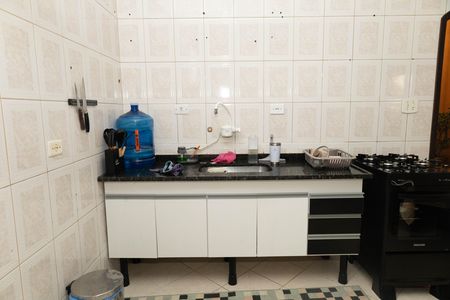 Casa à venda com 350m², 2 quartos e 2 vagasCozinha