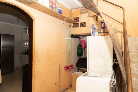 Casa à venda com 350m², 2 quartos e 2 vagasÁrea de Serviço