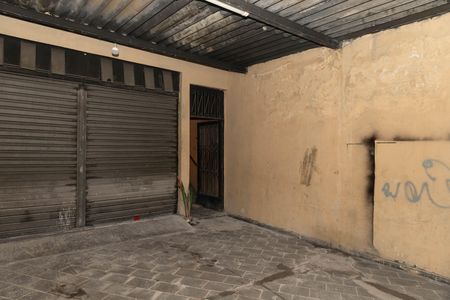 Casa à venda com 350m², 2 quartos e 2 vagasGaragem