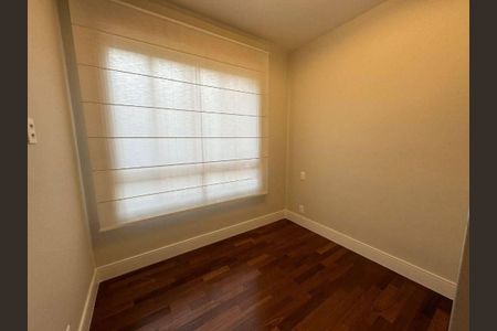 Apartamento para alugar com 147m², 3 quartos e 2 vagas