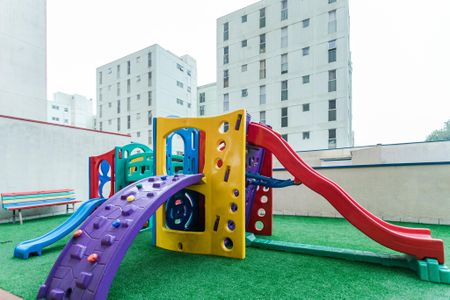 Apartamento para alugar com 83m², 3 quartos e 1 vaga Apartamento para alugar com 83m², 3 quartos e 1 vagaÁrea Comum