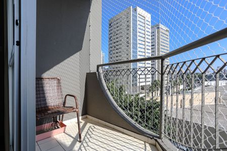 Apartamento para alugar com 83m², 3 quartos e 1 vaga Apartamento para alugar com 83m², 3 quartos e 1 vagaSacada
