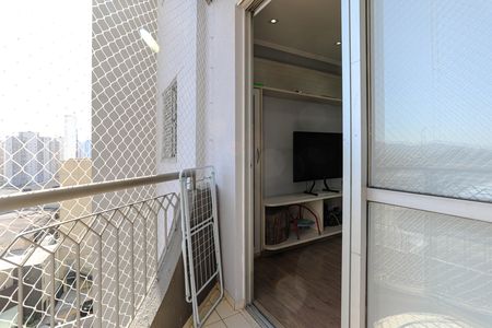 Sacada de apartamento para alugar com 3 quartos, 83m² em Jardim Armenia, Mogi das Cruzes