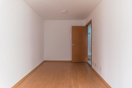 Apartamento para alugar com 40m², 2 quartos e 1 vaga Apartamento para alugar com 40m², 2 quartos e 1 vagaSala