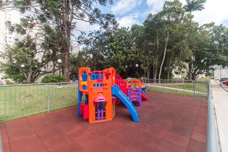 Apartamento para alugar com 40m², 2 quartos e 1 vaga Apartamento para alugar com 40m², 2 quartos e 1 vagaÁrea comum - Playground