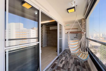 Studio à venda com 35m², 1 quarto e 1 vaga Studio à venda com 35m², 1 quarto e 1 vagaVaranda