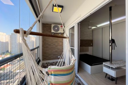 Studio à venda com 35m², 1 quarto e 1 vaga Studio à venda com 35m², 1 quarto e 1 vagaVaranda