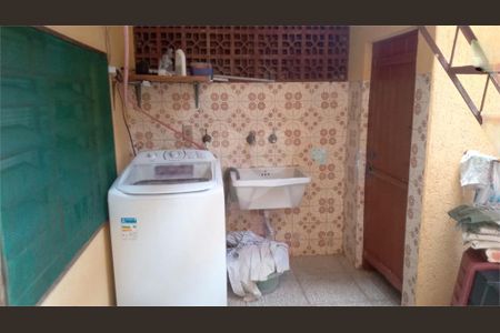 Casa à venda com 125m², 3 quartos e 2 vagas