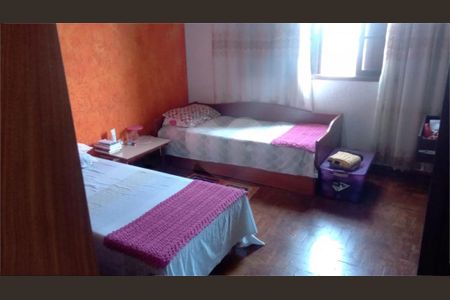 Casa à venda com 125m², 3 quartos e 2 vagas