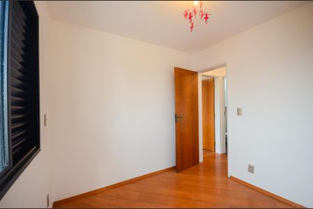 Apartamento à venda com 55m², 2 quartos e 1 vaga Apartamento à venda com 55m², 2 quartos e 1 vagaQuarto 1