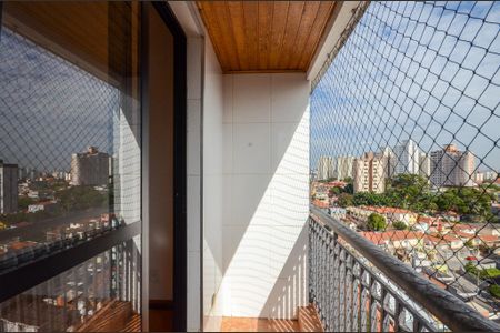 Apartamento à venda com 55m², 2 quartos e 1 vaga Apartamento à venda com 55m², 2 quartos e 1 vagaSala - Sacada