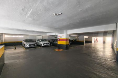 Apartamento para alugar com 46m², 1 quarto e 1 vaga Apartamento para alugar com 46m², 1 quarto e 1 vagaGaragem