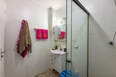 Apartamento para alugar com 46m², 1 quarto e 1 vaga Apartamento para alugar com 46m², 1 quarto e 1 vagaBanheiro