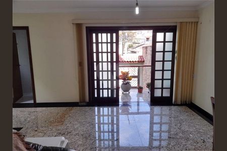 Casa à venda com 3 quartos, 330m² em Santana, São Paulo
