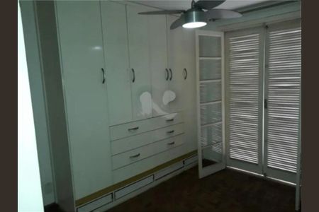 Casa à venda com 4 quartos, 330m² em Jardim do Colegio (Zona Norte), São Paulo