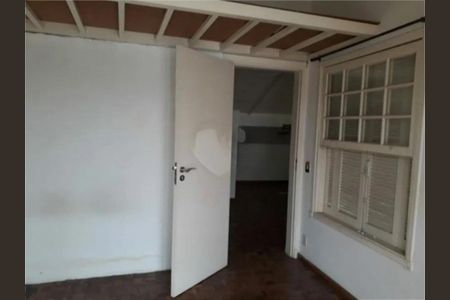Casa à venda com 4 quartos, 330m² em Jardim do Colegio (Zona Norte), São Paulo