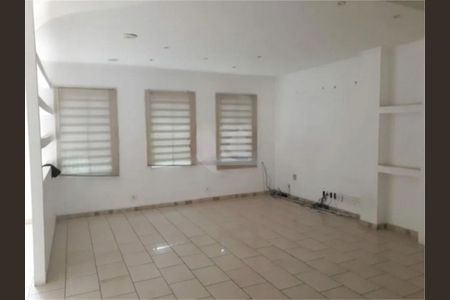 Casa à venda com 4 quartos, 330m² em Jardim do Colegio (Zona Norte), São Paulo