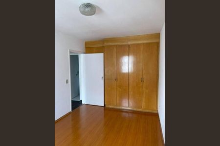 Apartamento à venda com 80m², 2 quartos e 1 vaga