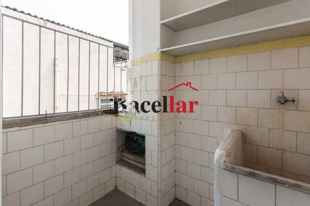 Apartamento à venda com 76m², 1 quarto e sem vaga