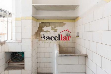 Apartamento à venda com 76m², 1 quarto e sem vaga