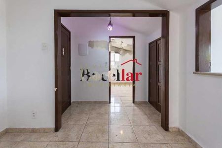 Apartamento à venda com 76m², 1 quarto e sem vaga
